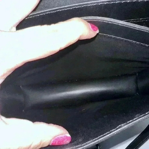 New ROBERTA ROSSI Genuine Leather Flap Satchel/Crossbody Bag Black Made In Italy - Picture 14 of 16